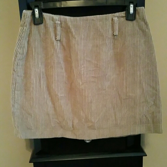 Express Dresses & Skirts - Vintage corduroy Express skirt Express Dresses & Skirts - Vintage corduroy Express skirt